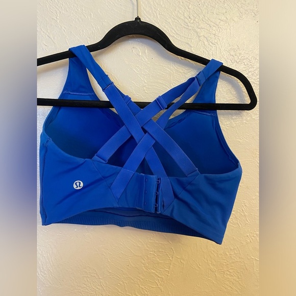 Lululemon bra - Picture 4 of 7